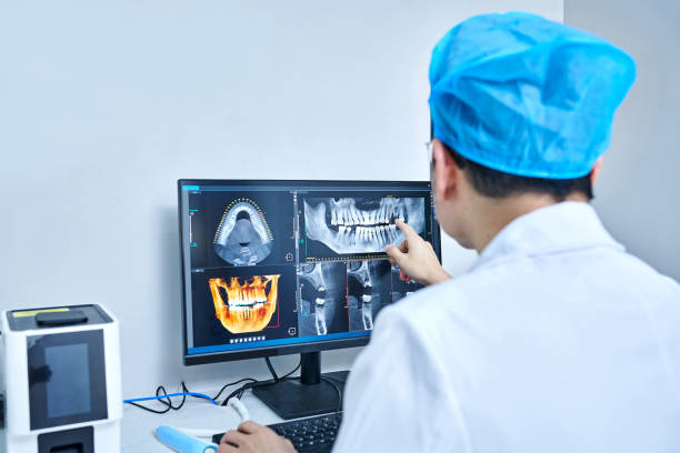 Best Emergency Dentist for Knocked-Out Tooth in Somonauk, IL